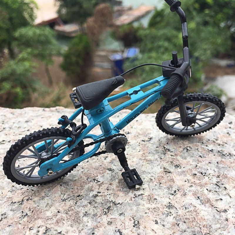 Y4QA Mini Finger Alloy Miniatu - Kids Education Free App avaliação e preço